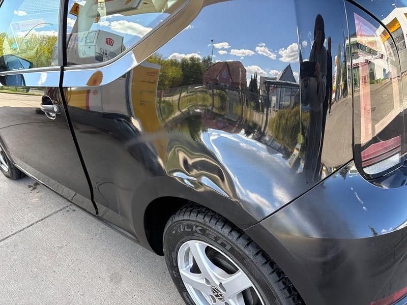 Second-hand VW up! 60 CP (44 kW) 2019 Negru Hatchback