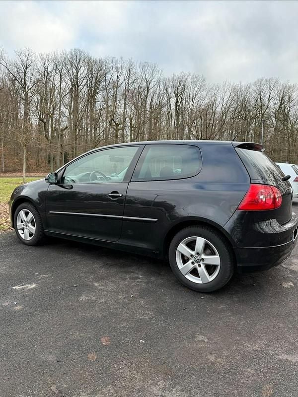Schwarz Gebraucht 2008 VW Golf V United Kleinwagen | 1.990 € (Guter Preis) - Bild 1/4