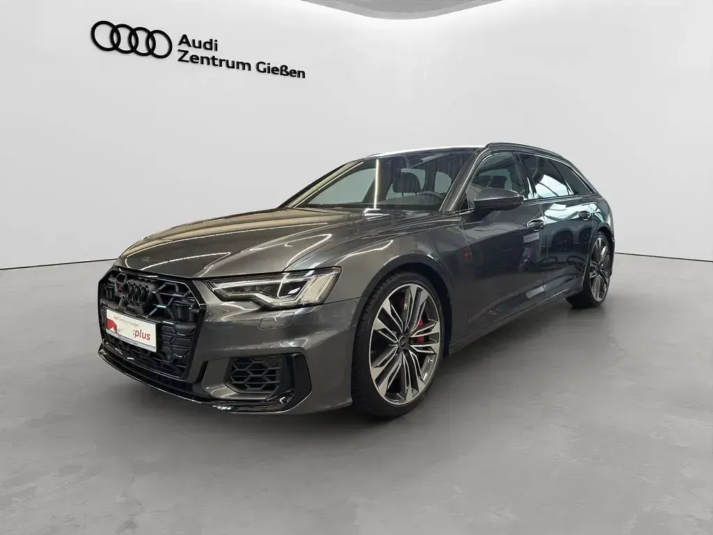 Gebraucht Audi S6 Sport 344 PS (253 kW) 2025 Grau Kombi