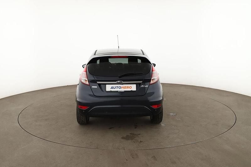 Gebraucht Ford Fiesta Titanium 125 PS (91 kW) 2017 Grau Limousine