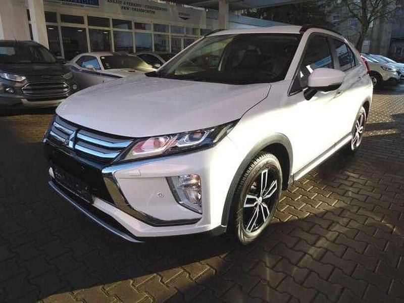 Gebraucht Mitsubishi Eclipse Cross Top 163 PS (119 kW) 2018 Weiß SUV