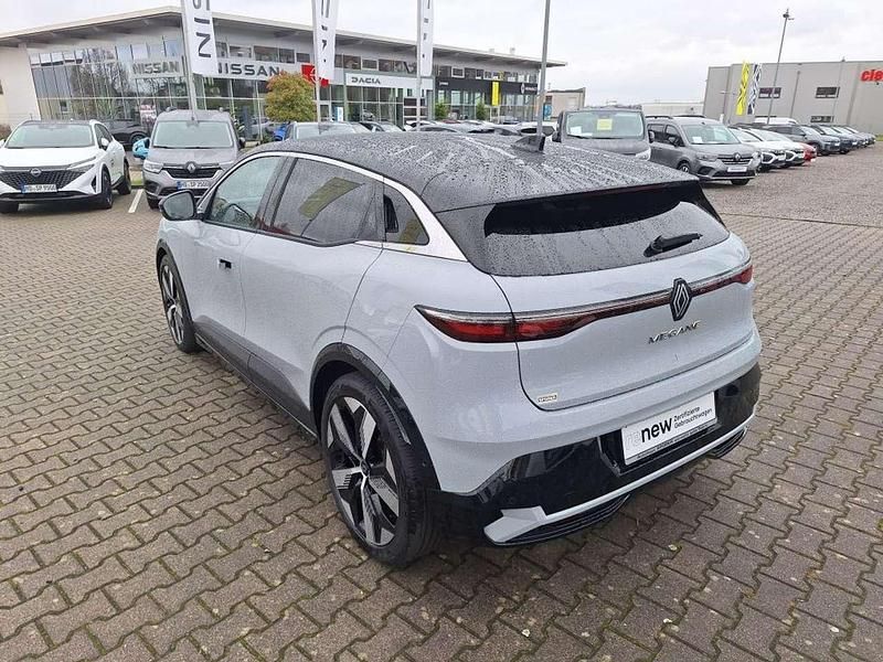 Gebraucht Renault Megane E-Tech Techno 160 kW (218 PS) 2022 Grau (rafalgrau metallic) Limousine