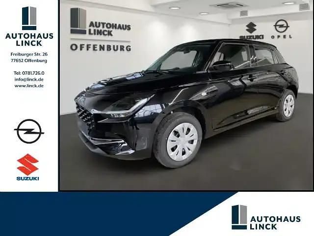 Farbe: schwarz Neu 2025 Suzuki Swift Club Kleinwagen | 19.288 € - Bild 1/4