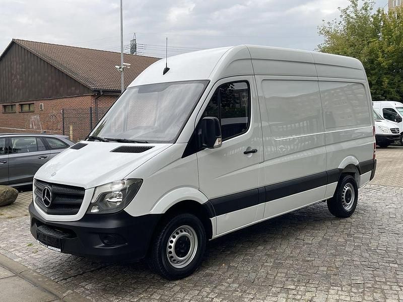 Weiß Gebraucht 2016 Mercedes Sprinter Van | 13.900 € (Guter Preis) - Bild 1/4