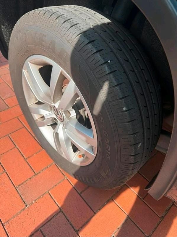 Gebraucht VW Tiguan 160 PS (117 kW) 2012 Schwarz SUV