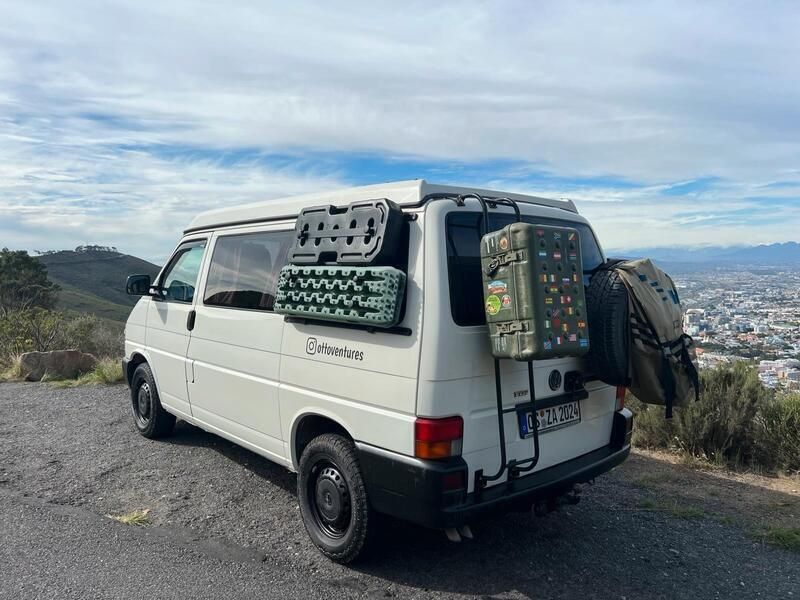 Weiß Gebraucht 2001 VW T4 Van | 26.000 € - Bild 1/4