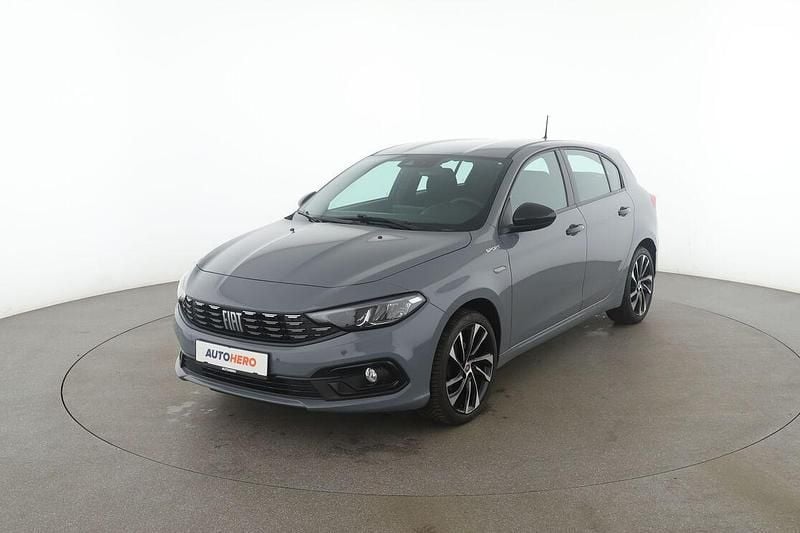 Grau Gebraucht 2021 Fiat Tipo Sport Limousine | 14.650 € (Fairer Preis) - Bild 1/3