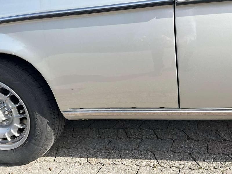 Gebraucht Mercedes 250 150 PS (110 kW) 1969 Silber Coupé