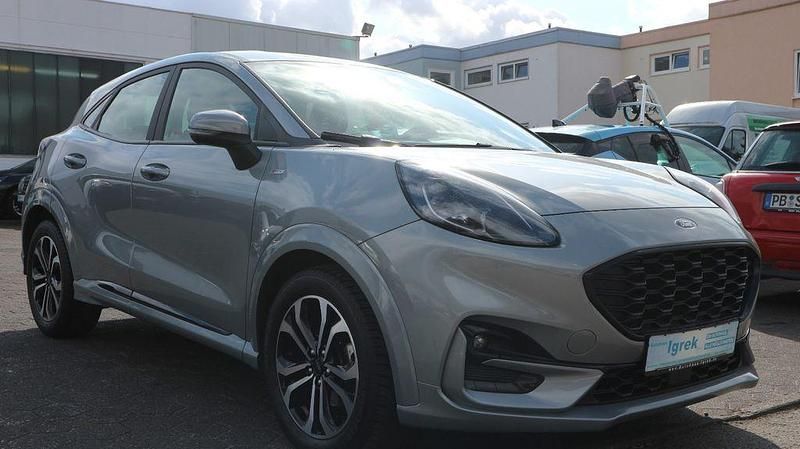 Gebraucht Ford Puma ST-Line 125 PS (91 kW) 2023 Solar silver SUV