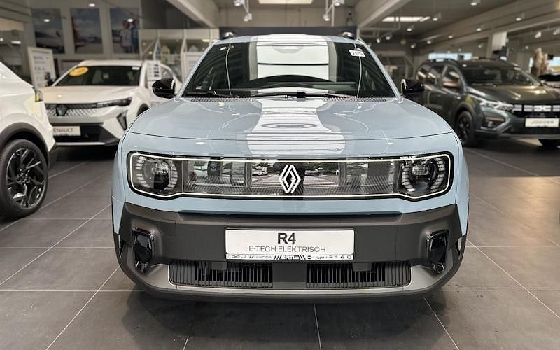 Gebraucht Renault 4 E-Tech Komfort 110 kW (150 PS) 2025 Kumulusblau SUV