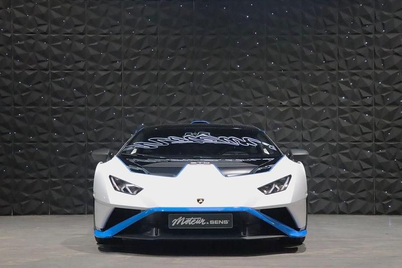 Usata Lamborghini Huracán 640 CV (470 kW) 2021 Bianco