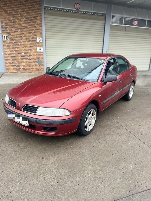 Gebraucht 2000 Mitsubishi Carisma Limousine | 800 € (Guter Preis) - Bild 1/4