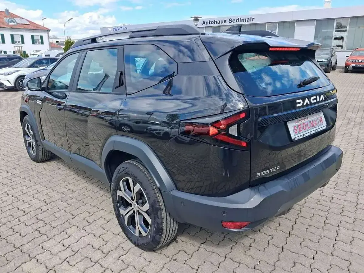 Neu Dacia Bigster Expression 140 PS (102 kW) 2026 Perlmuttschwarz SUV