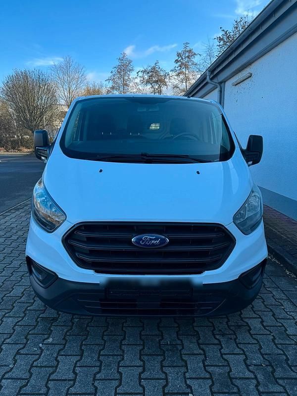 Gebraucht Ford Transit Custom 105 PS (77 kW) 2019 Weiß Van / Kleinbus