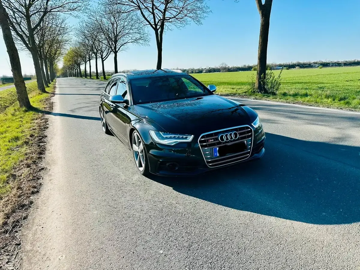 Usata Audi S6 420 CV (308 kW) 2012 Nero Station wagon