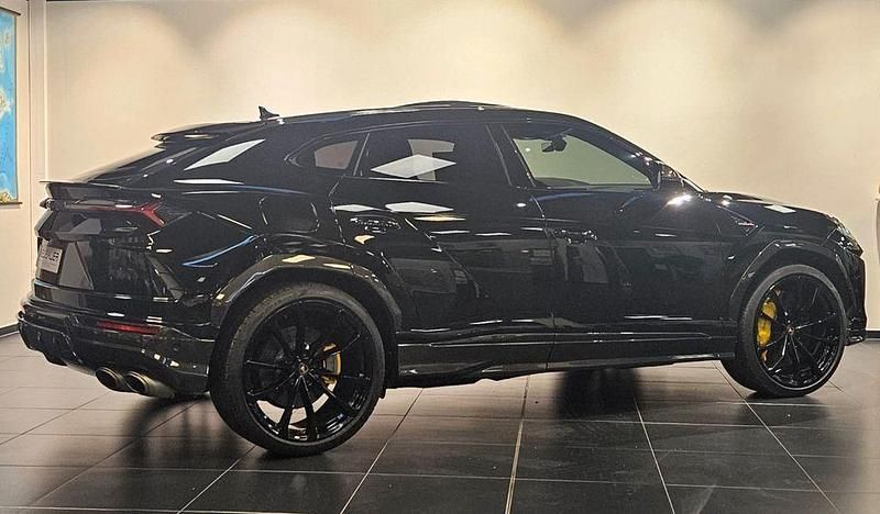Gebraucht Lamborghini Urus 650 PS (478 kW) 2022 Schwarz SUV