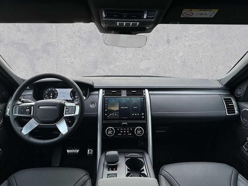 Neu Land Rover Discovery 5 HSE Dynamic 353 PS (259 kW) 2025 Santorini black SUV