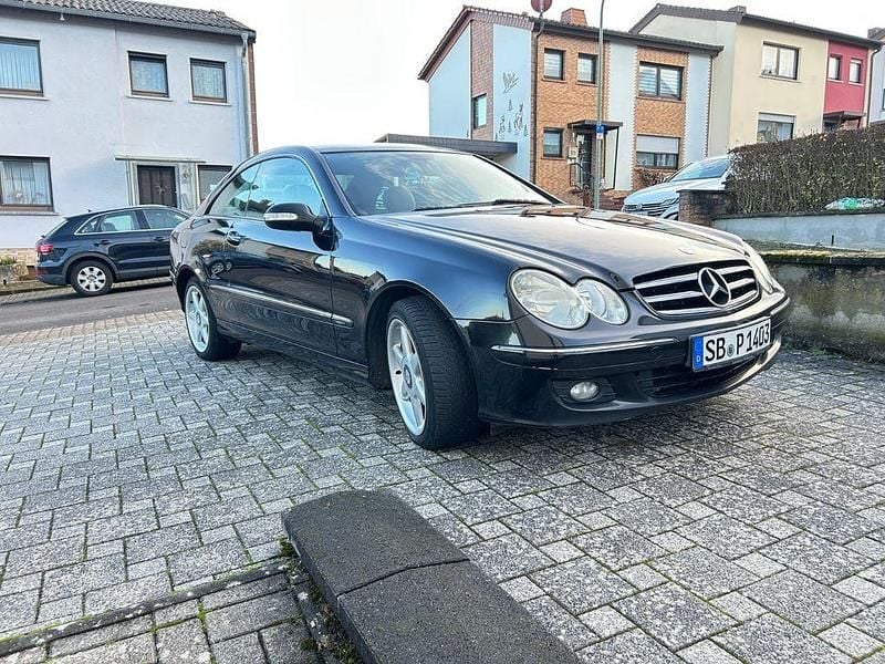 Schwarz Gebraucht 2007 Mercedes CLK280 Avantgarde Coupé | 4.500 € (Guter Preis) - Bild 1/4