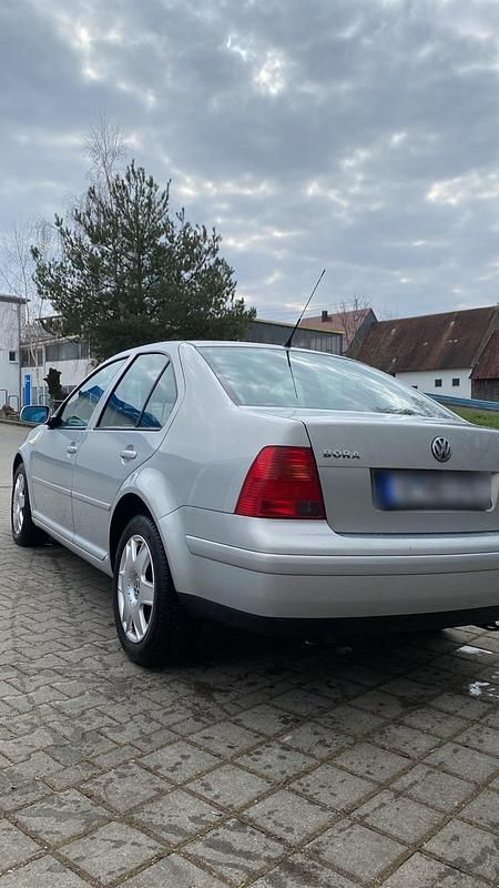 Gebraucht VW Bora 116 PS (85 kW) 1999 Silber Limousine