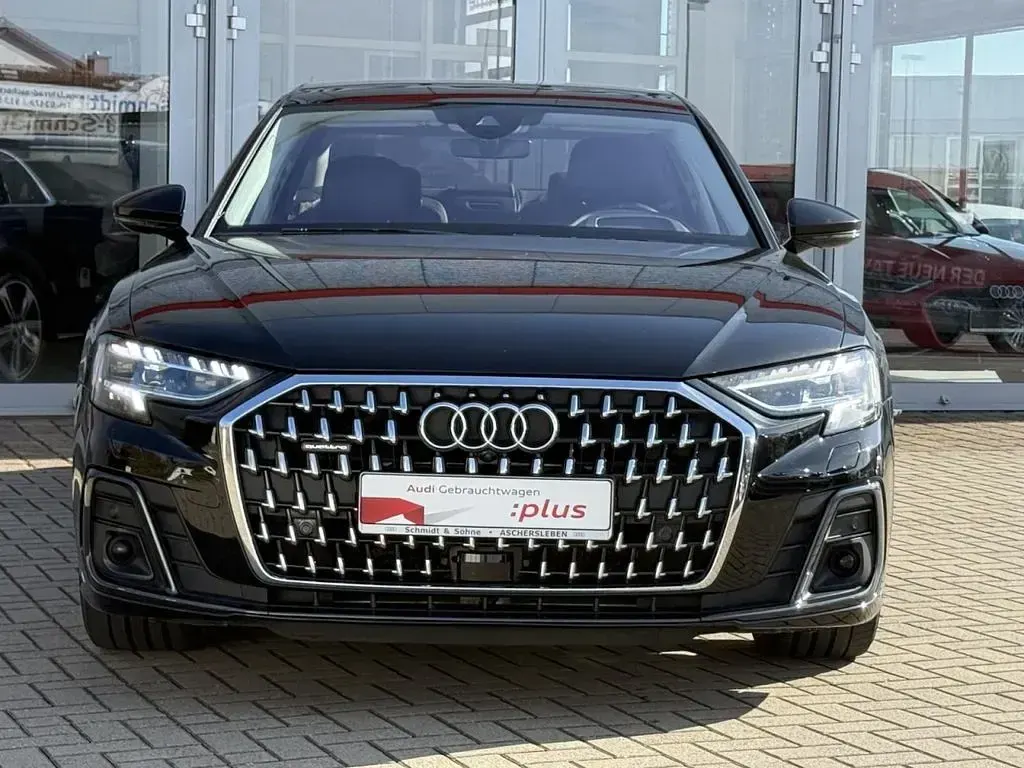 Gebraucht Audi A8 Ambiente 286 PS (210 kW) 2022 Schwarz metallic Limousine