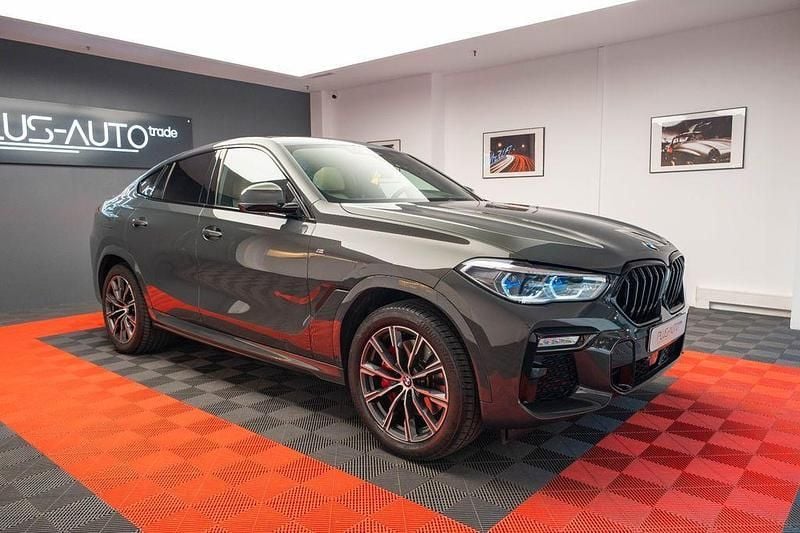 Grau Gebraucht 2021 BMW X6 M Sport SUV | 76.260 € - Bild 1/4