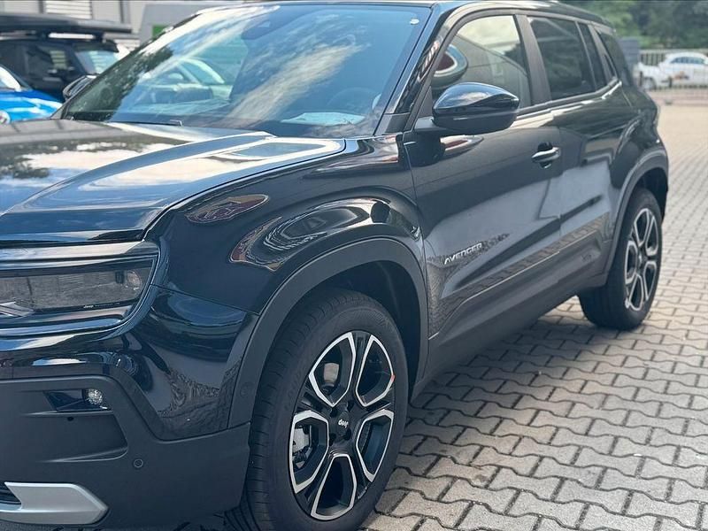 Gebraucht Jeep Avenger Summit 110 PS (80 kW) 2025 Schwarz SUV
