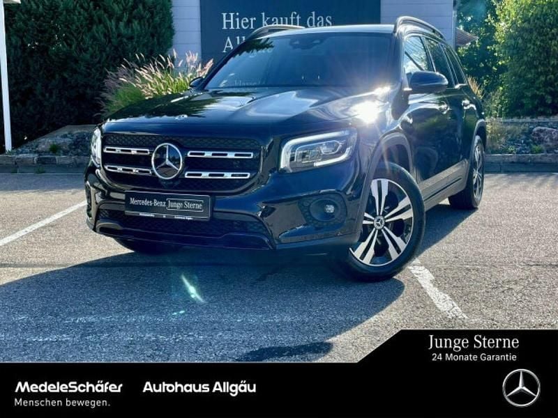 Unilack nachtschwarz Gebraucht 2024 Mercedes GLB250 SUV | 42.959 € (Guter Preis) - Bild 1/4