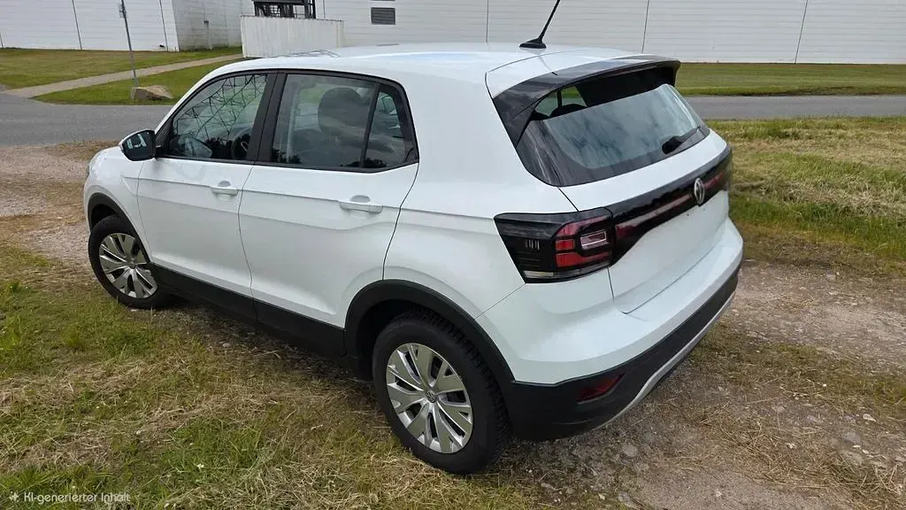 Gebraucht VW T-Cross Life 95 PS (69 kW) 2019 Weiß SUV
