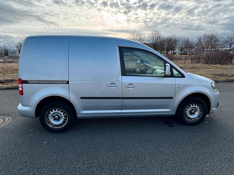 Gebraucht VW Caddy 85 PS (62 kW) 2014 Silber Van / Kleinbus