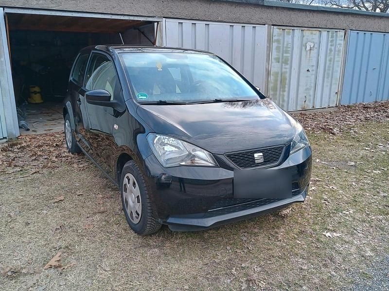 Używany Seat Mii 60 KM (44 kW) 2016 Czarny Hatchback