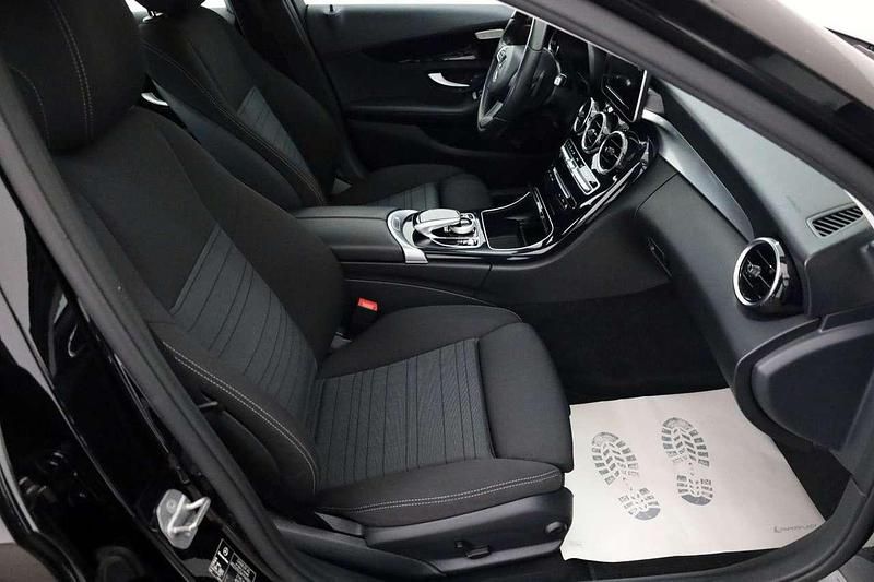 Gebraucht Mercedes C220 170 PS (125 kW) 2017 Schwarz Kombi