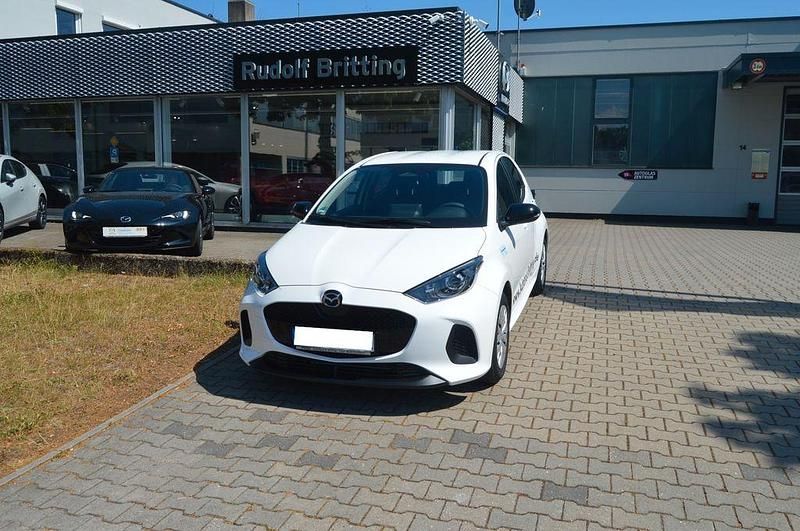 Gebraucht Mazda 2 Prime-Line 116 PS (85 kW) 2025 Weiß Limousine