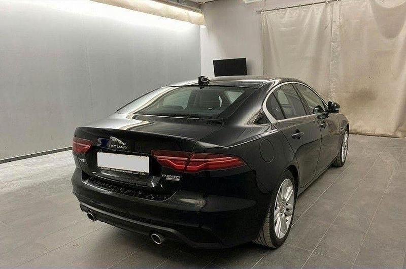 Gebraucht Jaguar XE 250 PS (183 kW) 2020 Schwarz Limousine
