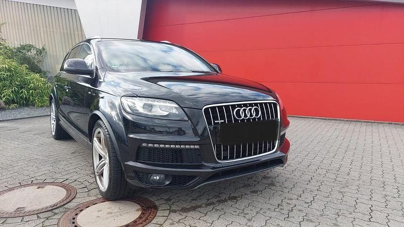 Schwarz Gebraucht 2013 Audi Q7 Ambiente SUV | 17.000 € (Guter Preis) - Bild 1/4