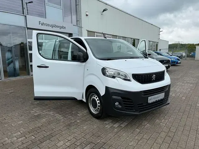 Gebraucht Peugeot Expert 120 PS (88 kW) 2023 Weiß Van