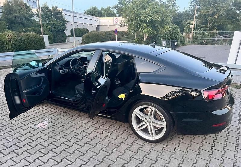 Gebraucht Audi A5 Sportback 190 PS (139 kW) 2019 Schwarz Kleinwagen