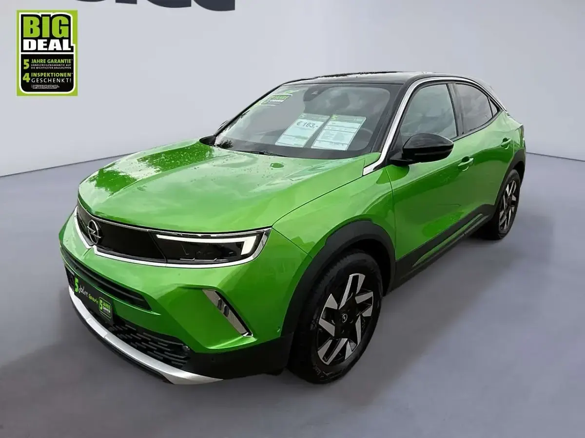 Gebraucht Opel Mokka Elegance 131 PS (96 kW) 2022 Matcha green/ikone gruen SUV