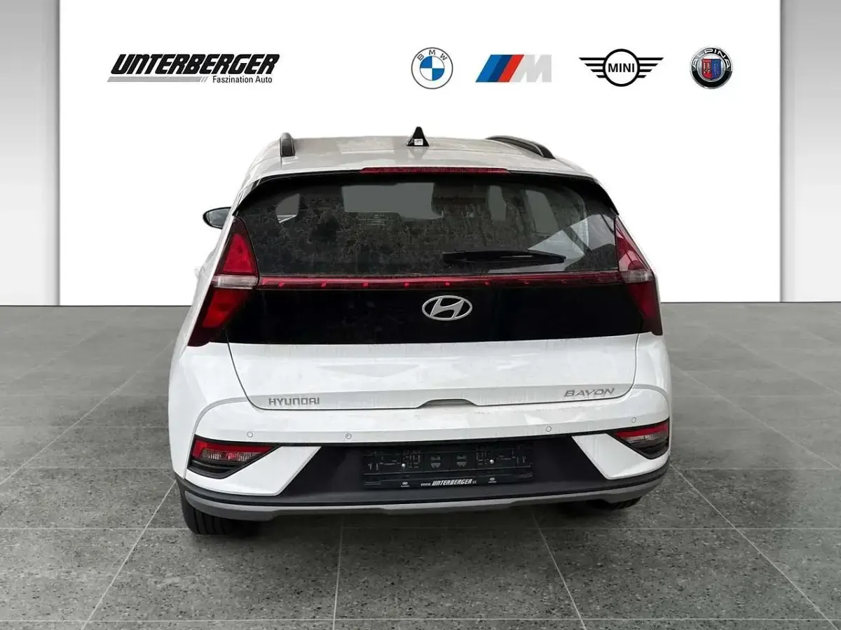 Gebraucht Hyundai Bayon Select 101 PS (74 kW) 2025 Weiß SUV