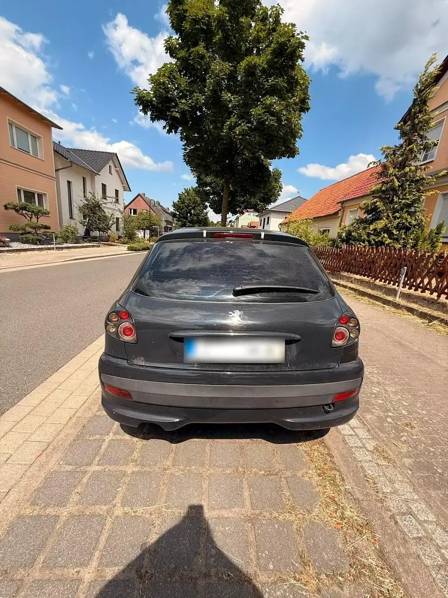 Gebraucht Peugeot 206 60 PS (44 kW) 2009 Blau Kleinwagen