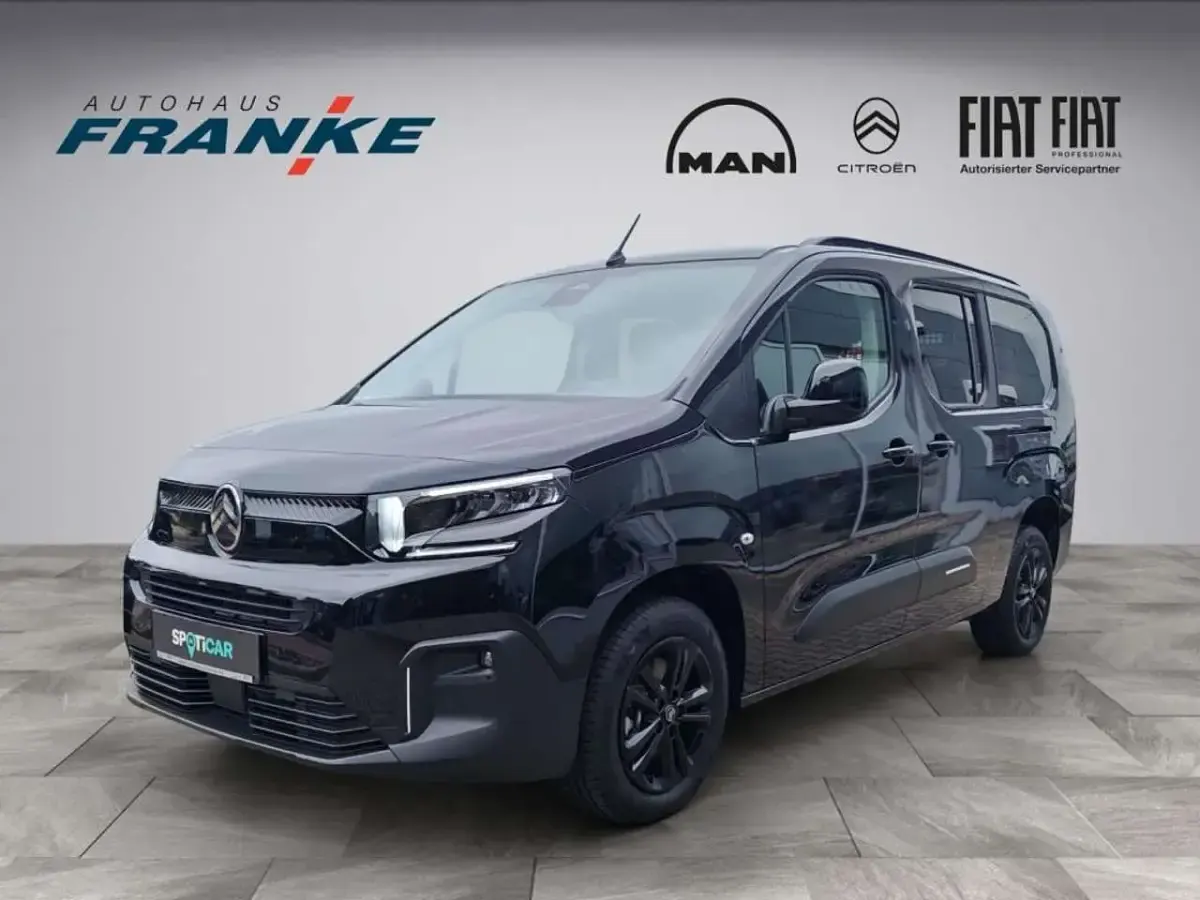 Neu Citroën e-Berlingo 102 PS (75 kW) 2026 Schwarz Van / Kleinbus