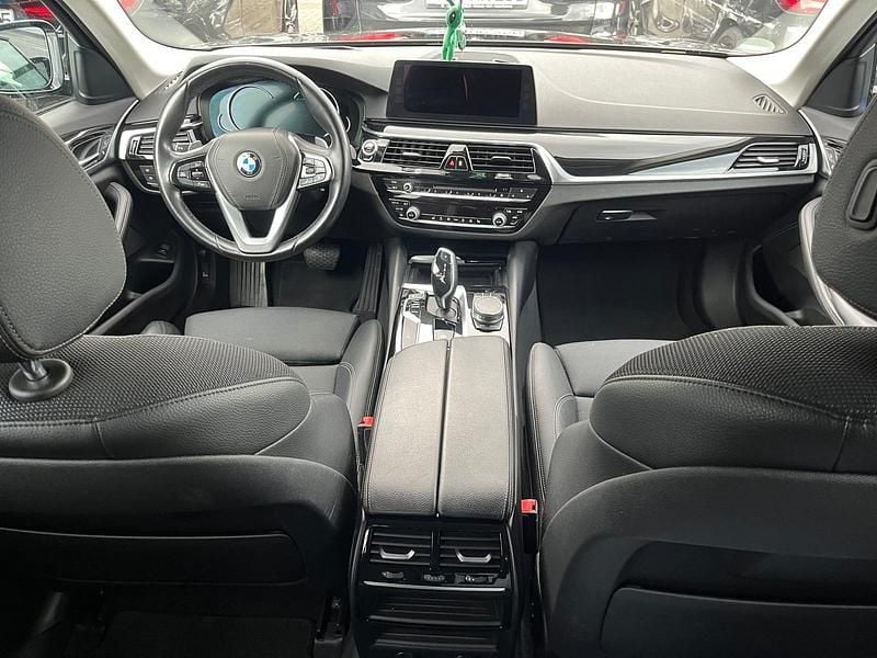 Gebraucht BMW 530 Sport Line 252 PS (185 kW) 2018 Grau Kombi