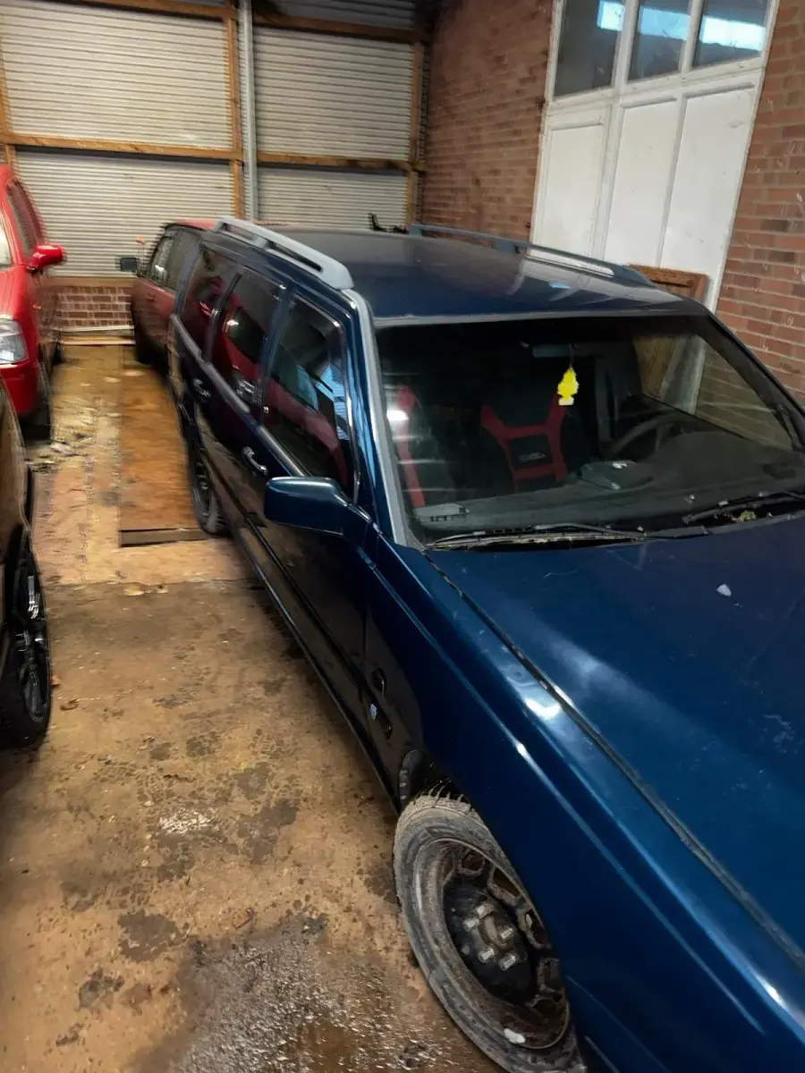 Usata Volvo V70 140 CV (102 kW) 1997 Blu Station wagon