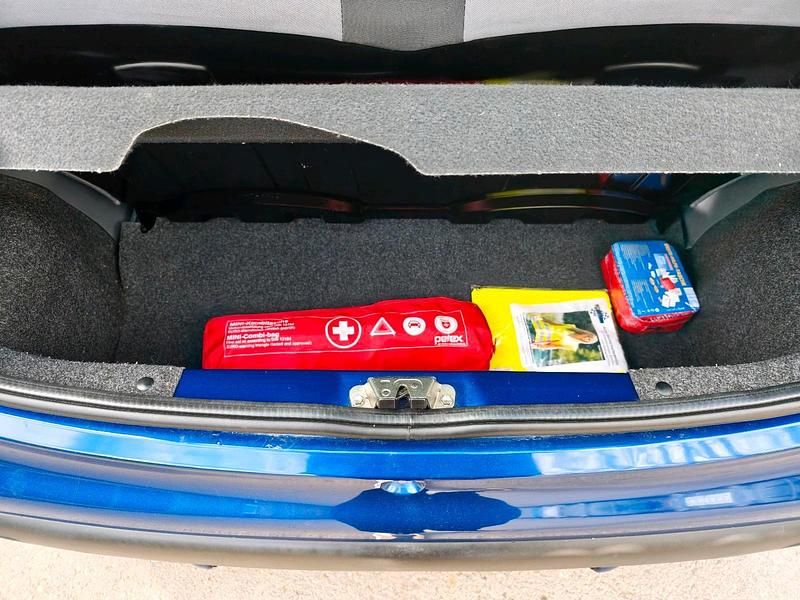 Gebraucht Citroën C1 68 PS (50 kW) 2007 Blau Kleinwagen