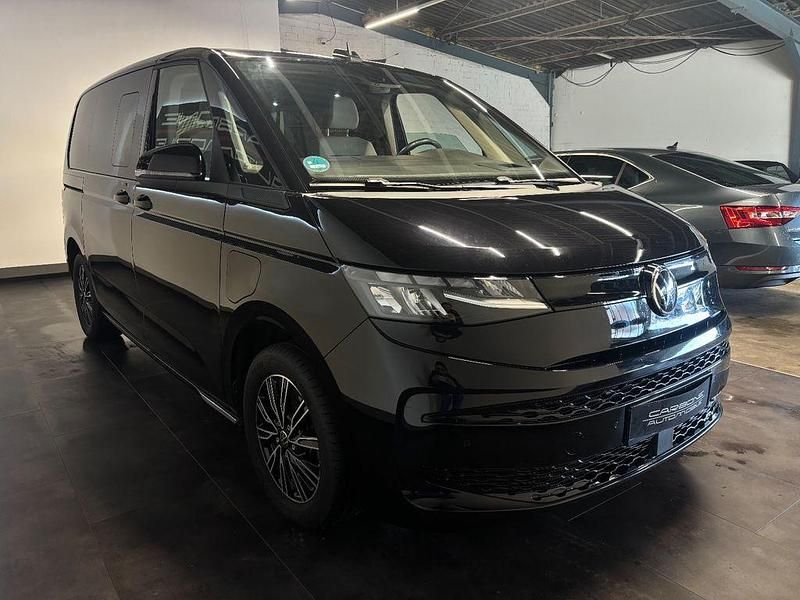 Gebraucht VW Multivan 150 PS (110 kW) 2022 Schwarz Van