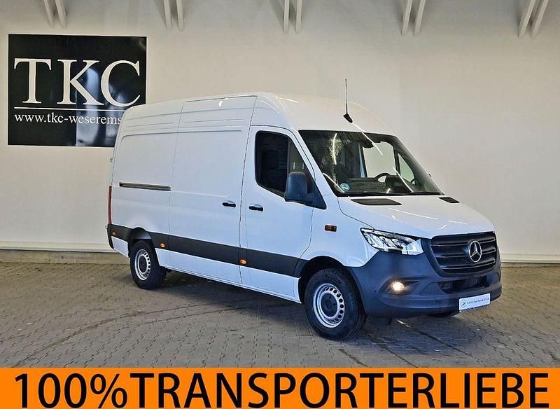 Gebraucht Mercedes Sprinter 170 PS (125 kW) 2024 9147 arktikweiss Van