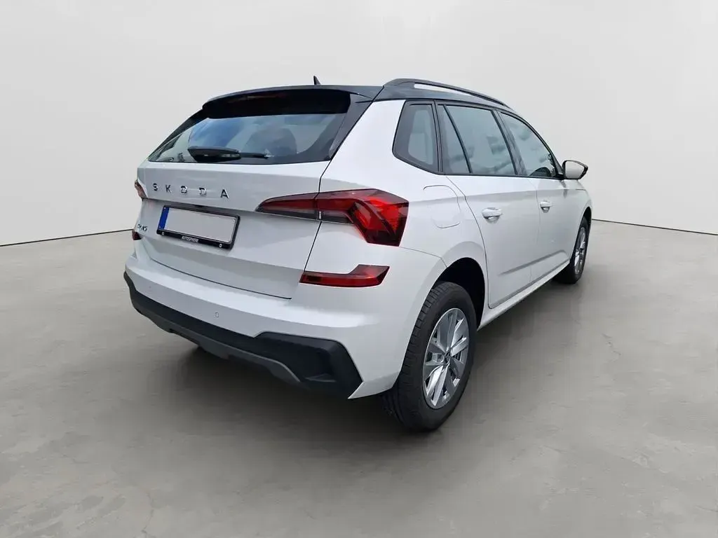 Gebraucht Skoda Kamiq Selection 95 PS (69 kW) 2025 Candyweiss SUV
