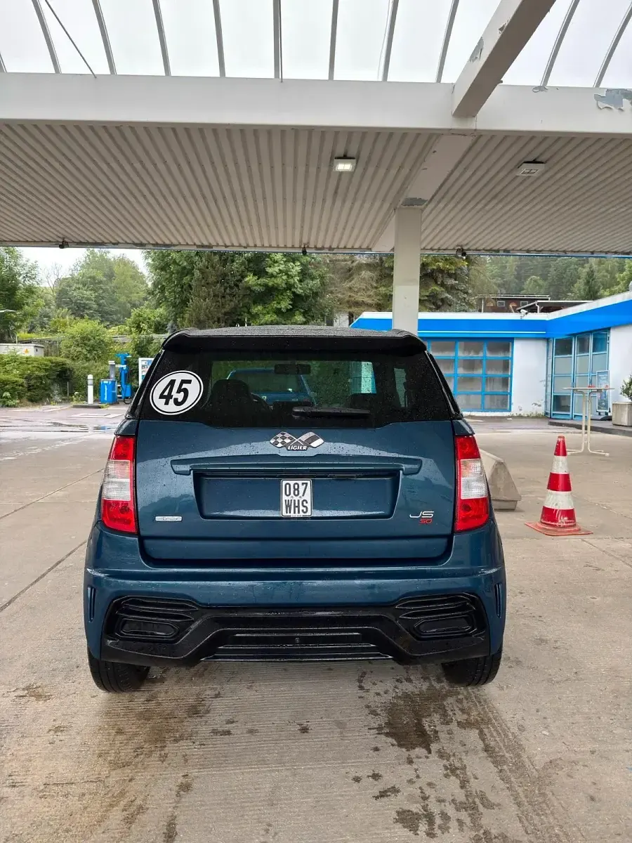 Gebraucht Ligier JS50 2024 Blau Kleinwagen