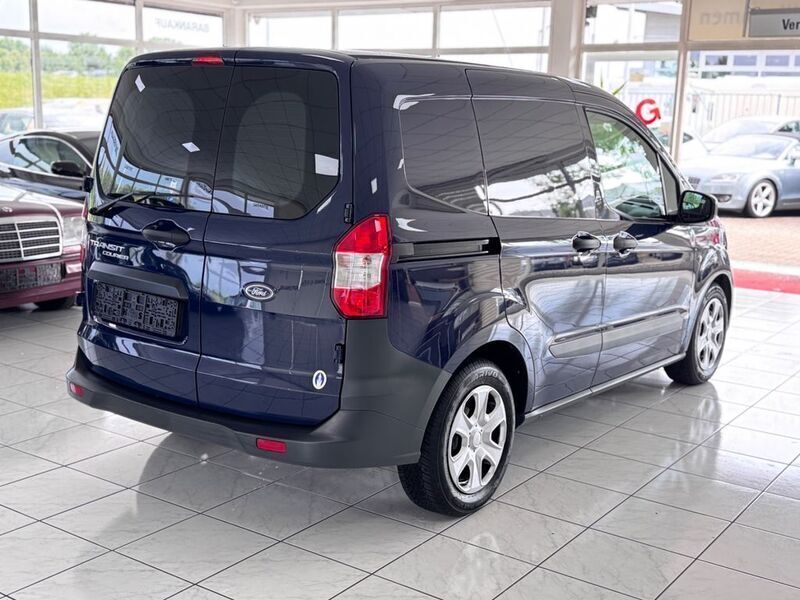 Gebraucht Ford Transit Trend 101 PS (74 kW) 2022 Blau Van / Kleinbus