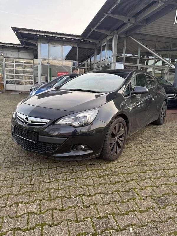 Karbonschw graphitschw midnigh Gebraucht 2014 Opel Astra GTC Active Kleinwagen | 6.490 € (Fairer Preis) - Bild 1/4