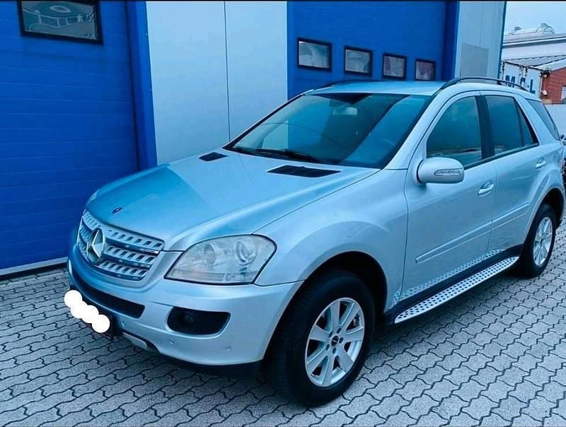 Silber Gebraucht 2007 Mercedes ML280 SUV | 7.990 € (Fairer Preis) - Bild 1/4